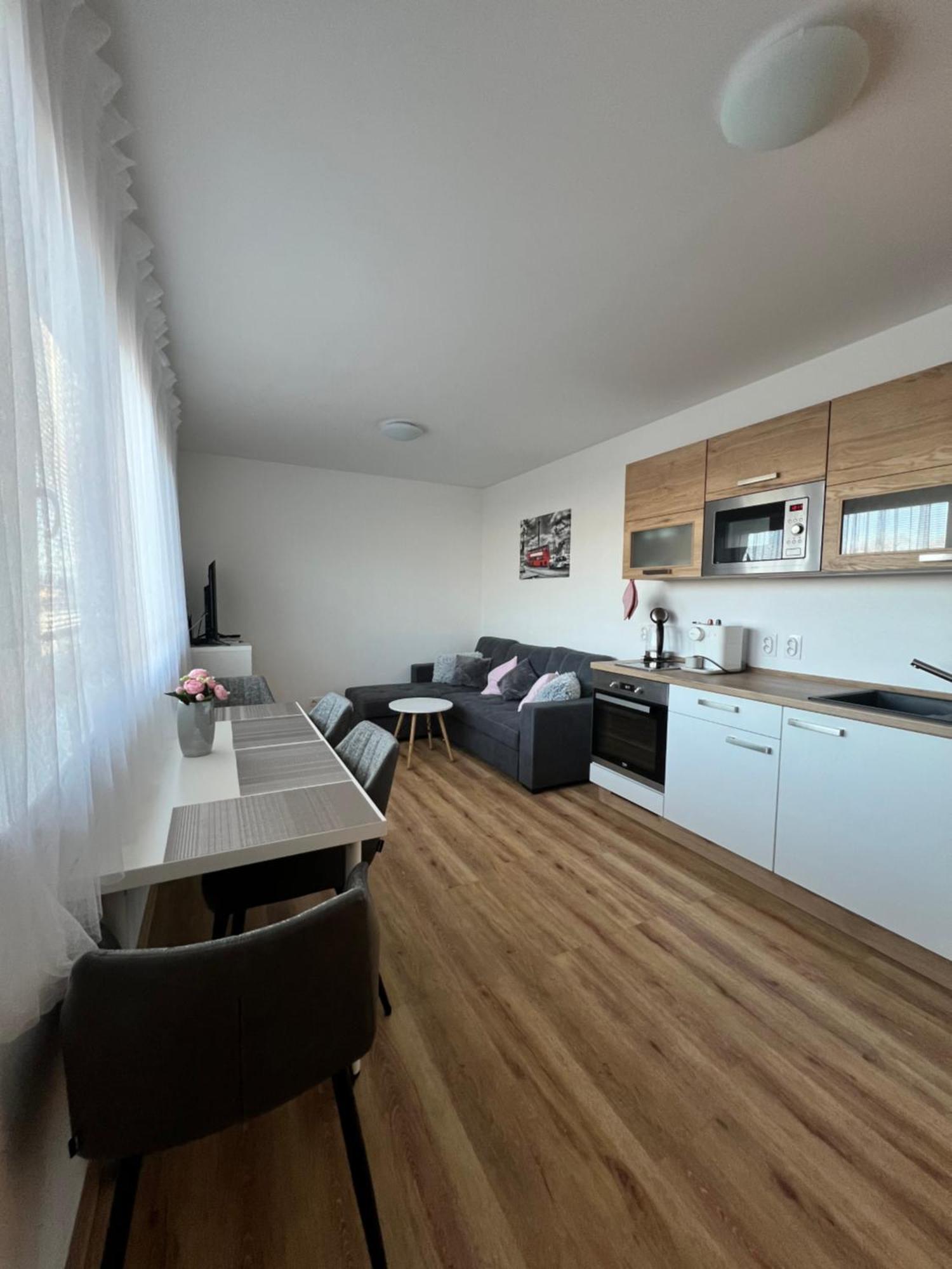 Apartman Roda2 Male Lipno Černá v Pošumaví Esterno foto
